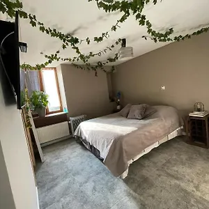  Séjour chez l'habitant Les Chaillottes France